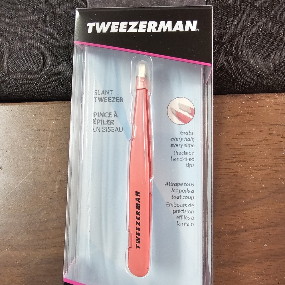 Tweezerman precision tweezer